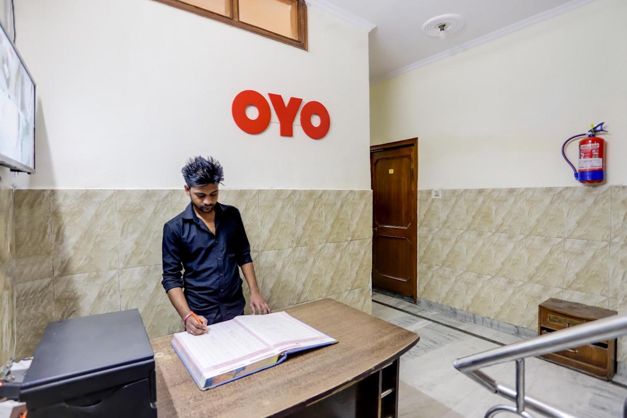 Oyo Hotel New Geetanjali Near Gautam Buddha Park Lucknow Esterno foto
